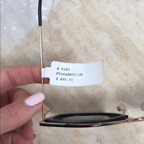 ☀️ 💯 % TOM FORD Authentic WOMENS SUNGLASSE… - Picture 4 of 6